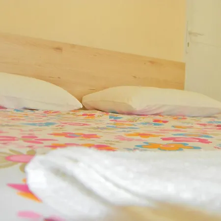 Sorella Villa Kostol