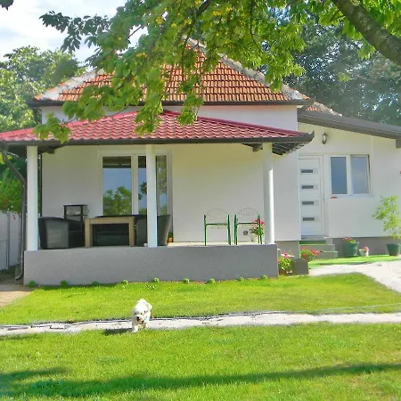 Sorella Villa *
